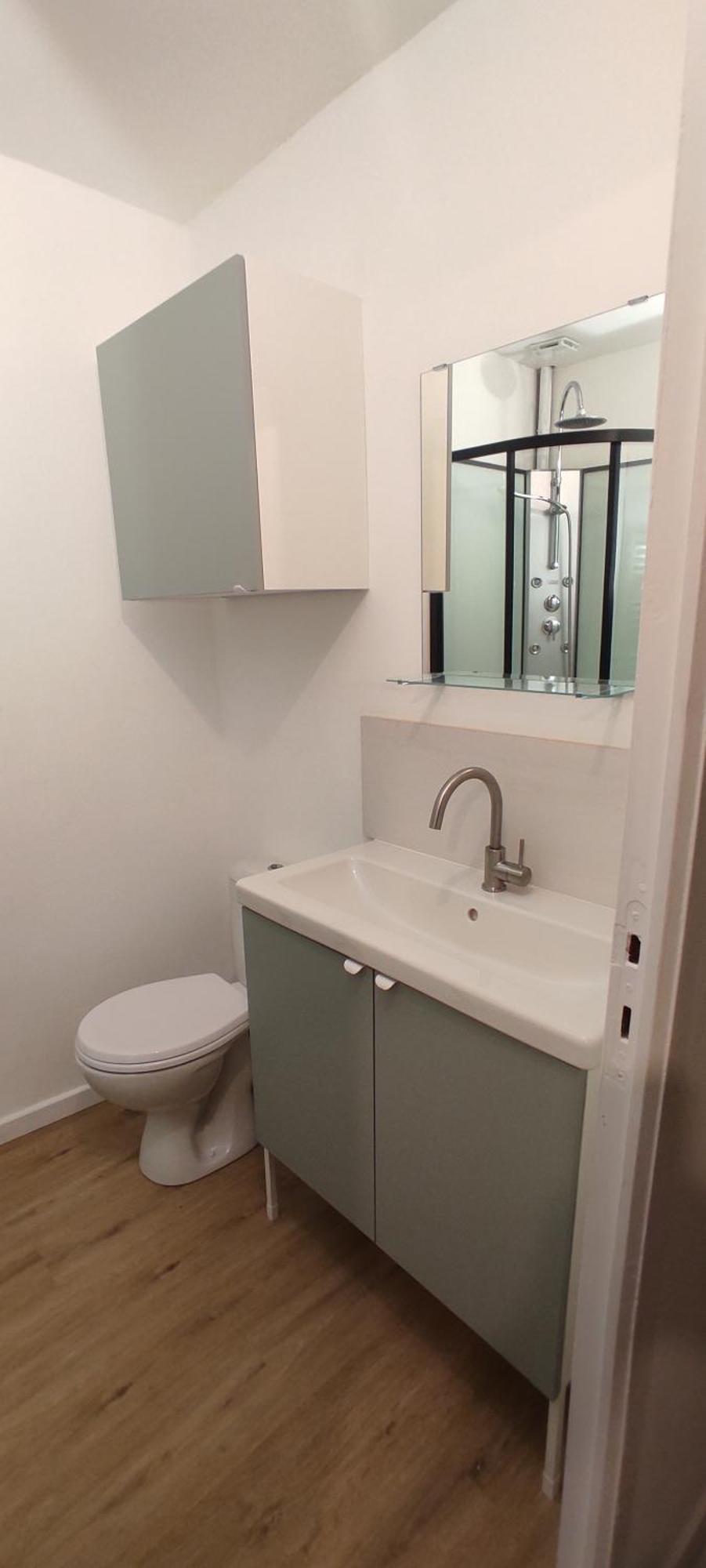 Appartement Cosy Plein Centre Conches-en-Ouche Luaran gambar