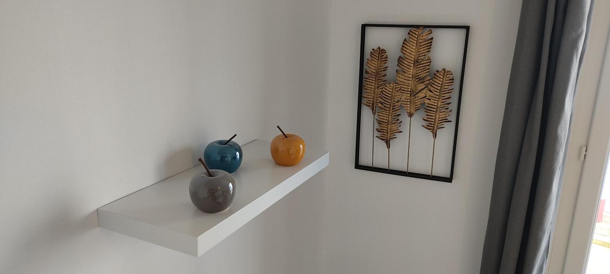 Appartement Cosy Plein Centre Conches-en-Ouche Luaran gambar