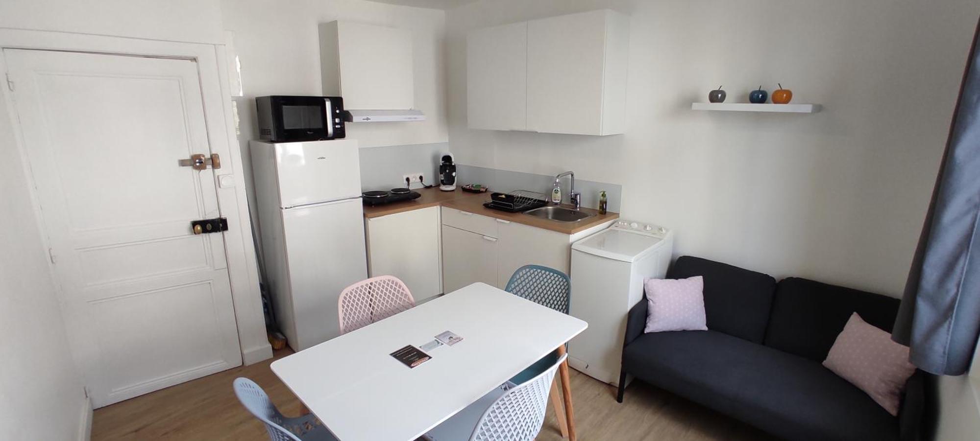 Appartement Cosy Plein Centre Conches-en-Ouche Luaran gambar