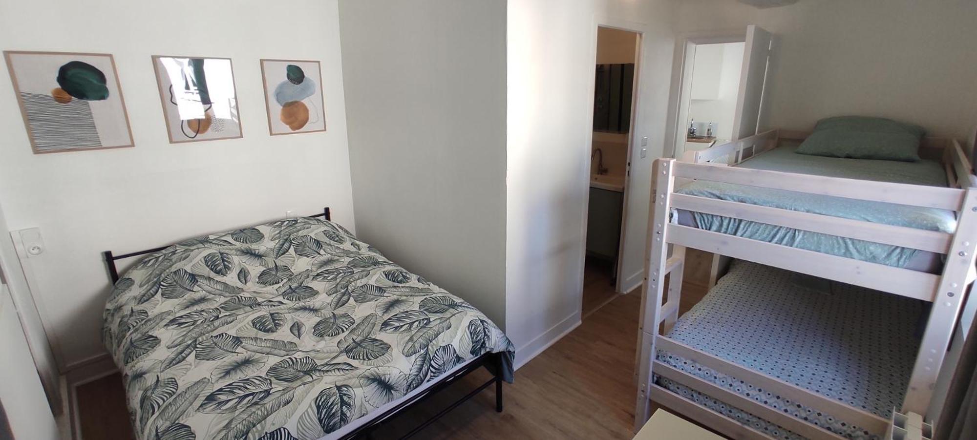 Appartement Cosy Plein Centre Conches-en-Ouche Luaran gambar